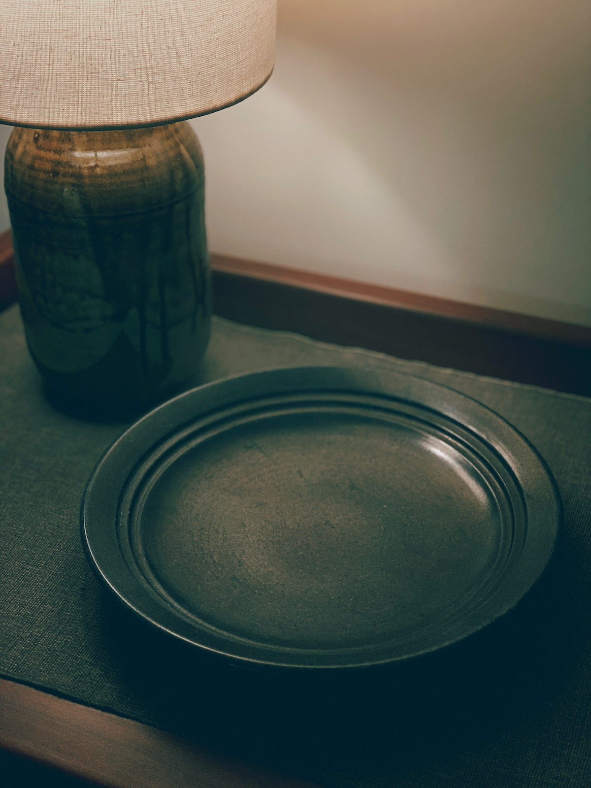 Karuppu Kal Black Granite Stone Dish